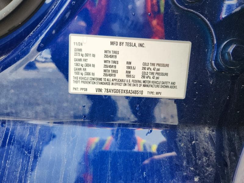 2025 TESLA MODEL Y 14