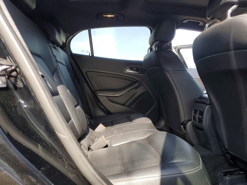 2020 MERCEDES-BENZ GLA 250 11
