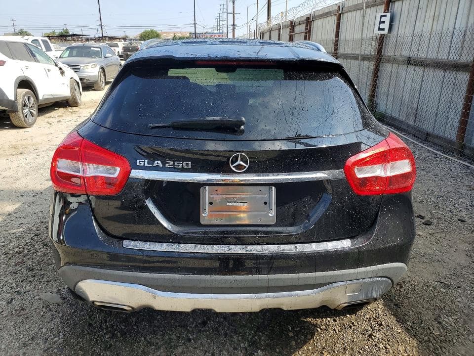 2020 MERCEDES-BENZ GLA 250 6