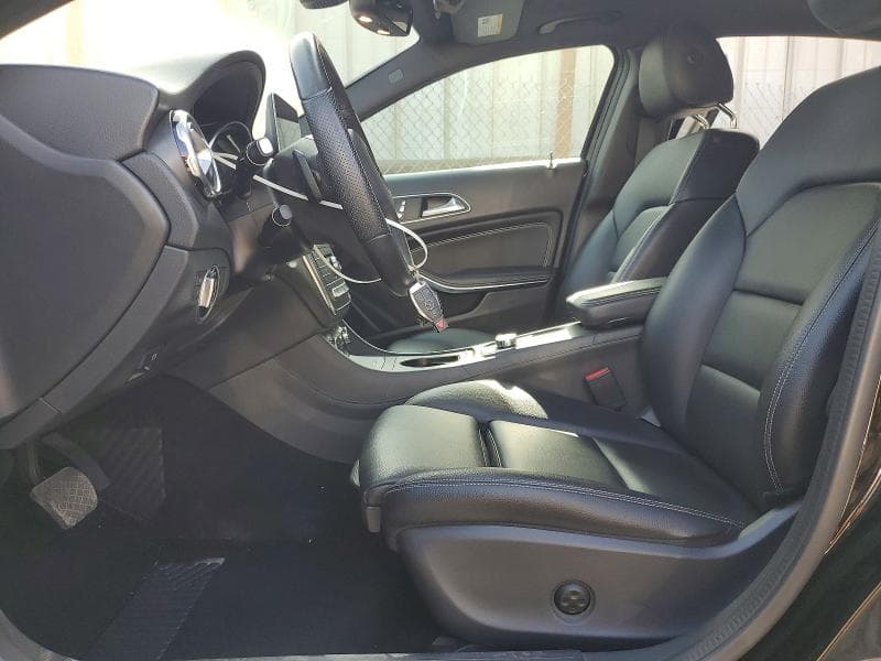 2020 MERCEDES-BENZ GLA 250 7