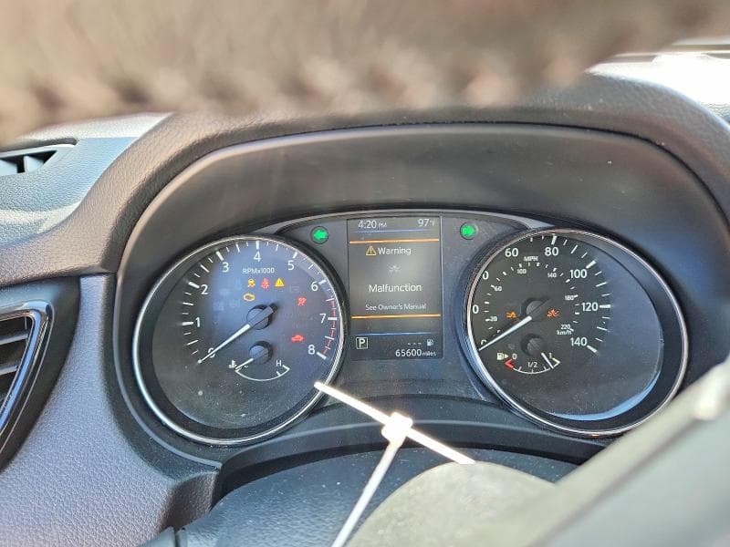 2019 NISSAN ROGUE SV 9