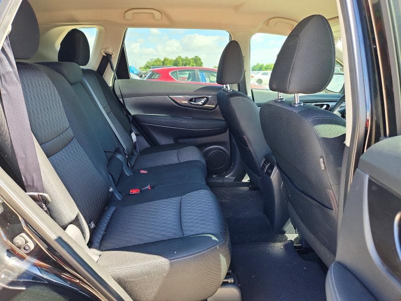 2019 NISSAN ROGUE SV 10