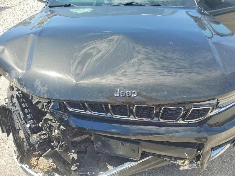 2023 JEEP GRAND CHEROKEE L LIMITED 12