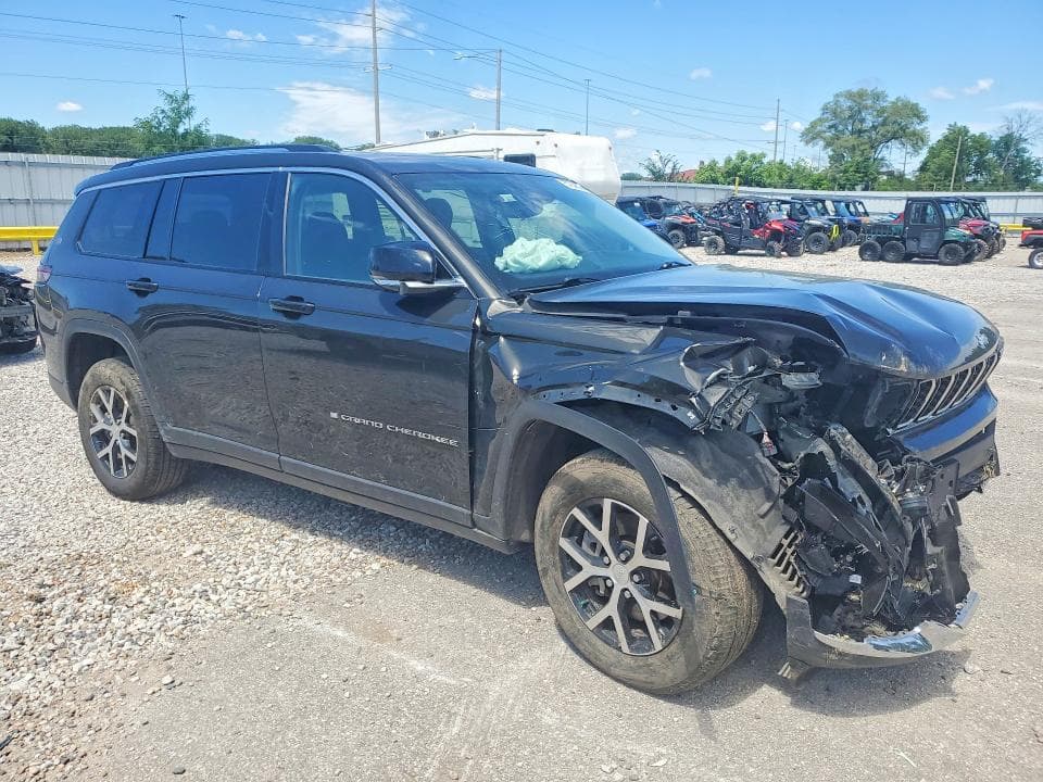 2023 JEEP GRAND CHEROKEE L LIMITED 4