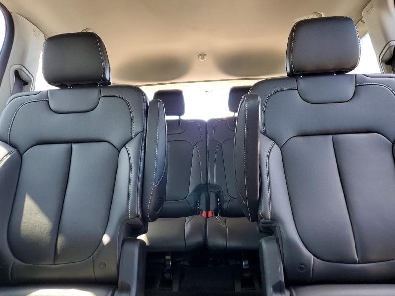 2023 JEEP GRAND CHEROKEE L LIMITED 10