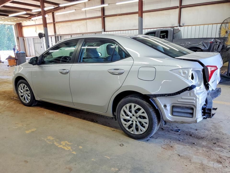 2018 TOYOTA COROLLA LE 2
