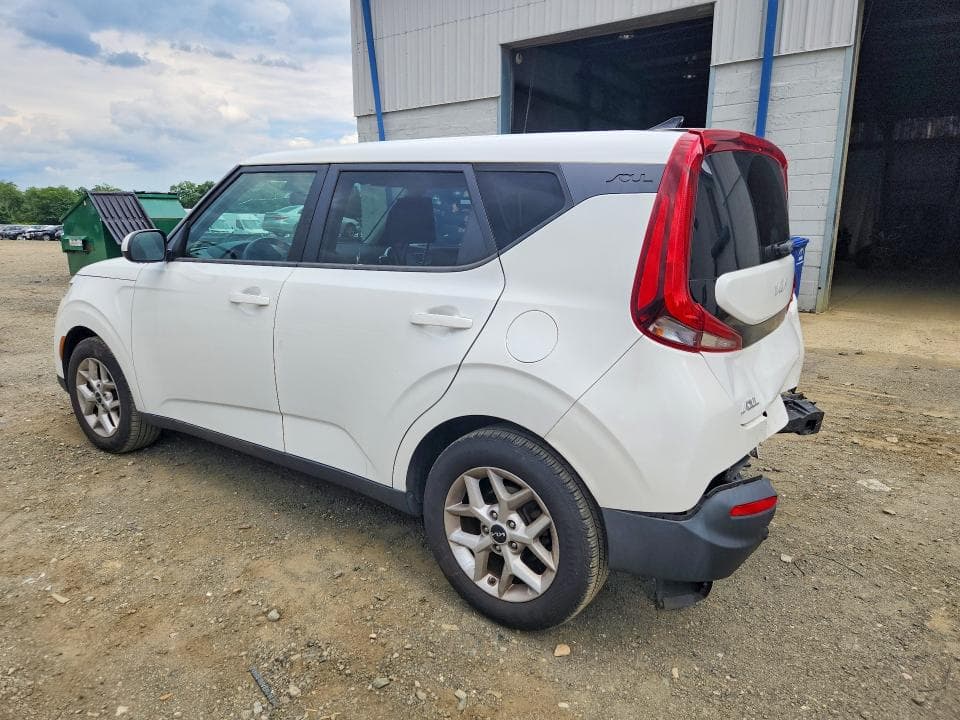 2022 KIA SOUL LX 2