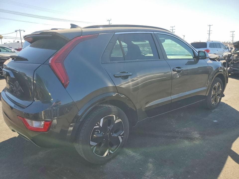 2025 KIA NIRO WIND 3