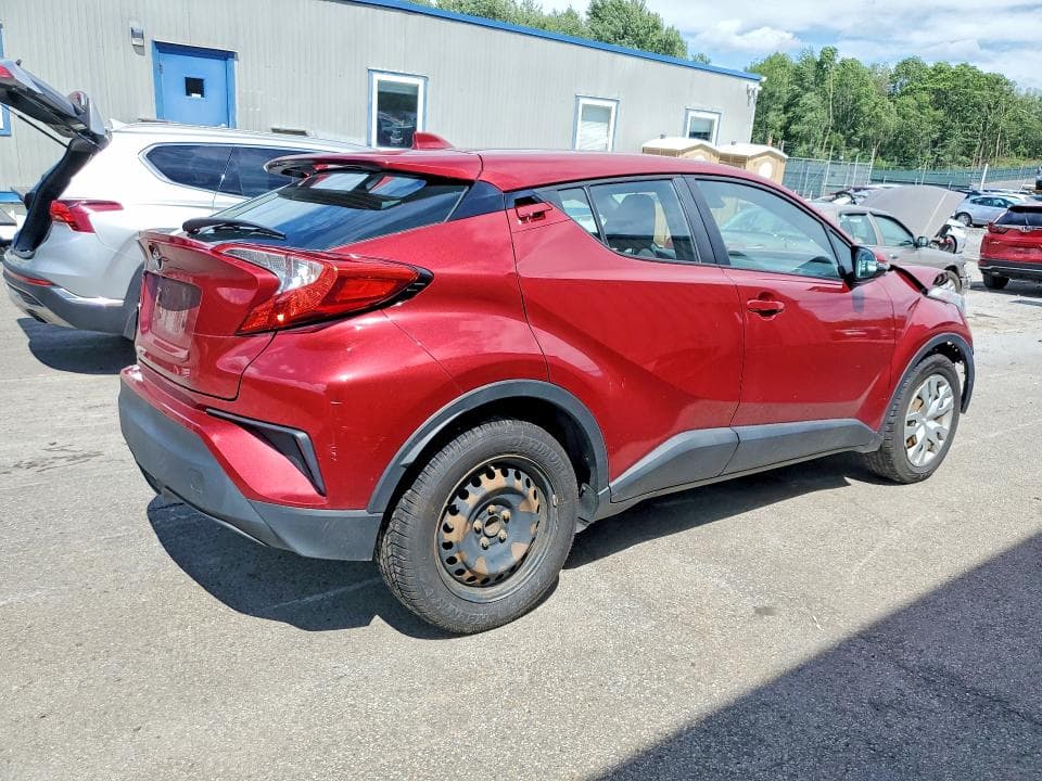2019 TOYOTA C-HR LE 3