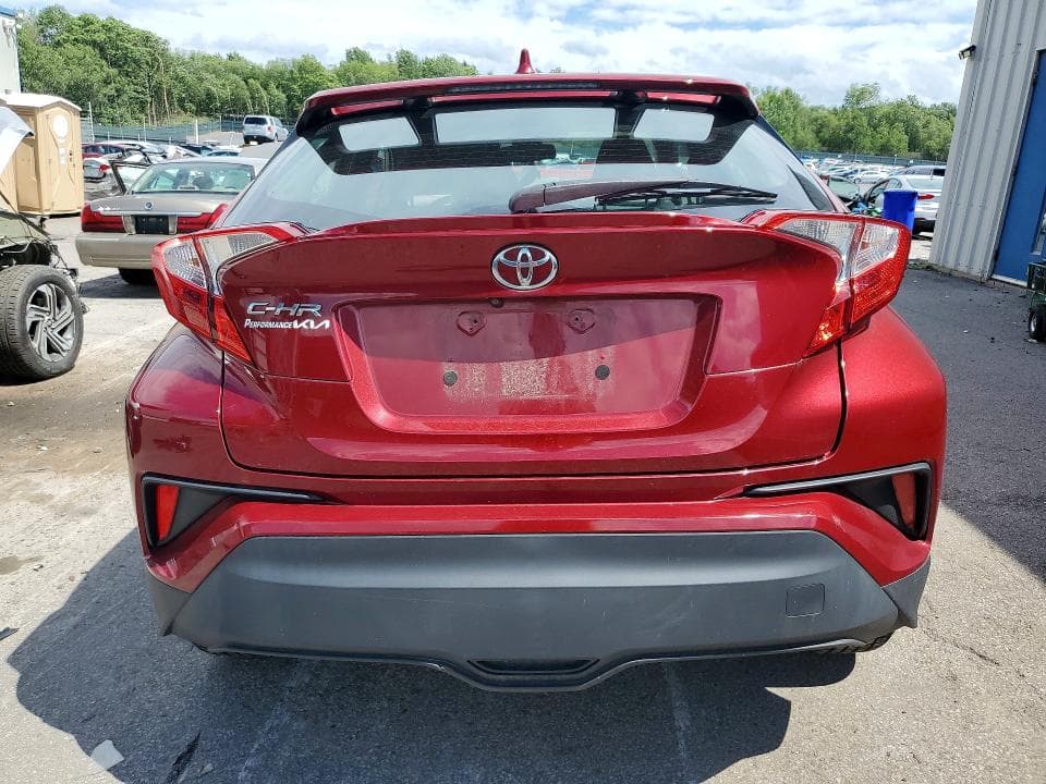 2019 TOYOTA C-HR LE 6