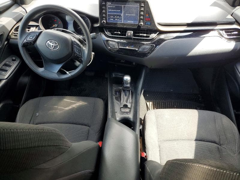2019 TOYOTA C-HR LE 8