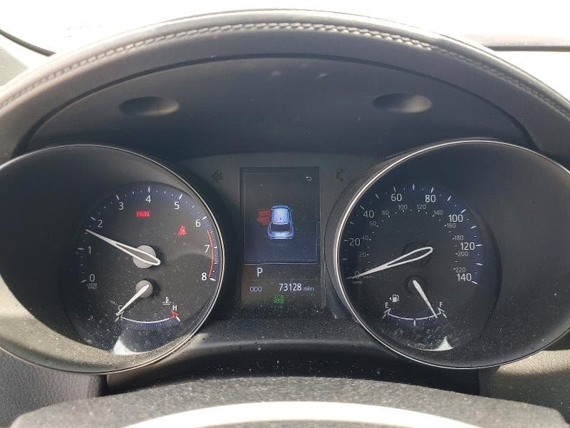 2019 TOYOTA C-HR LE 9