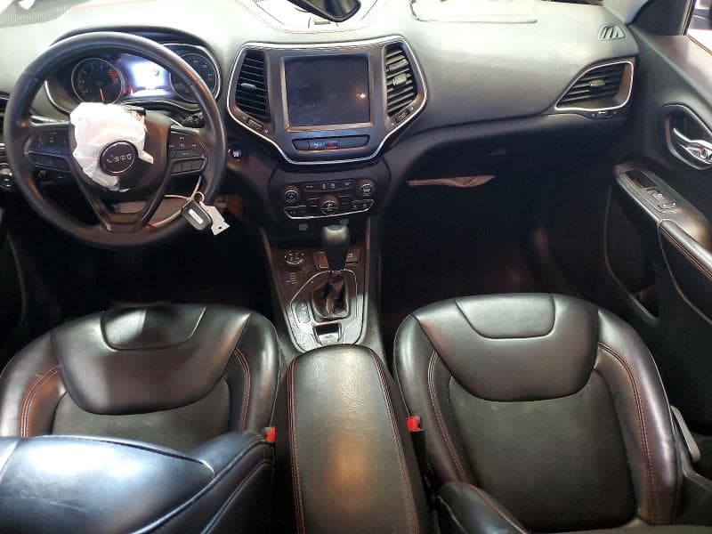 2019 JEEP CHEROKEE TRAILHAWK 8