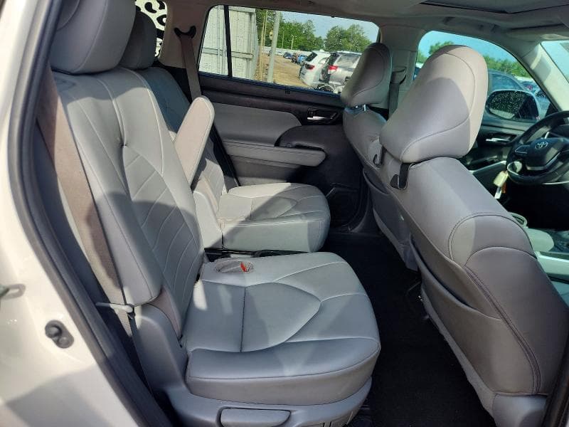 2021 TOYOTA HIGHLANDER HYBRID XLE HYBRID XLE 11