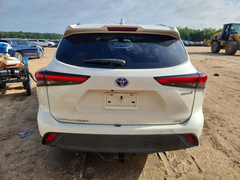2021 TOYOTA HIGHLANDER HYBRID XLE HYBRID XLE 6