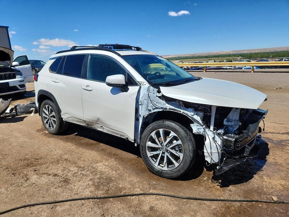 2023 TOYOTA COROLLA CROSS XLE XLE 4