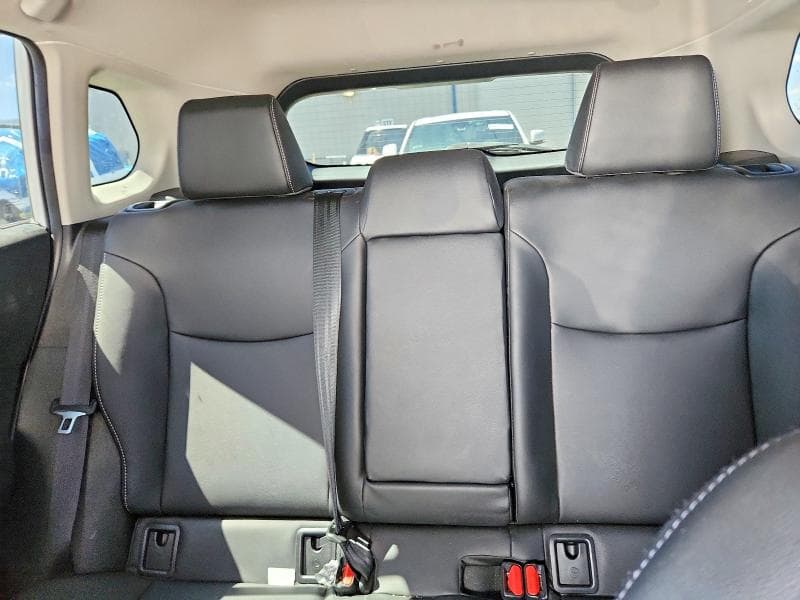 2023 TOYOTA COROLLA CROSS XLE XLE 10