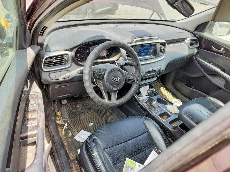 2016 KIA SORENTO EX 8