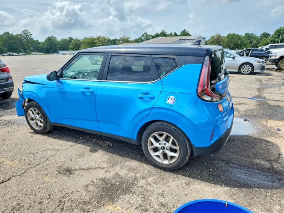 2023 KIA SOUL S 2