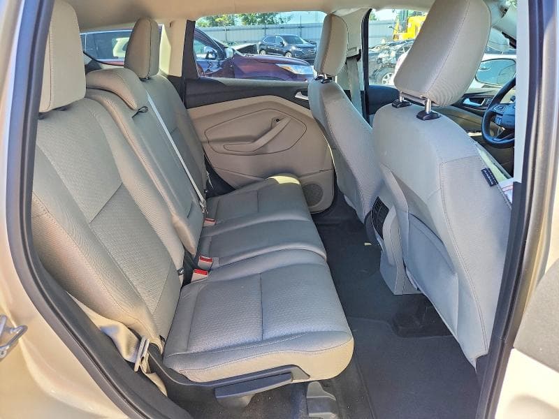 2018 FORD ESCAPE SE 10