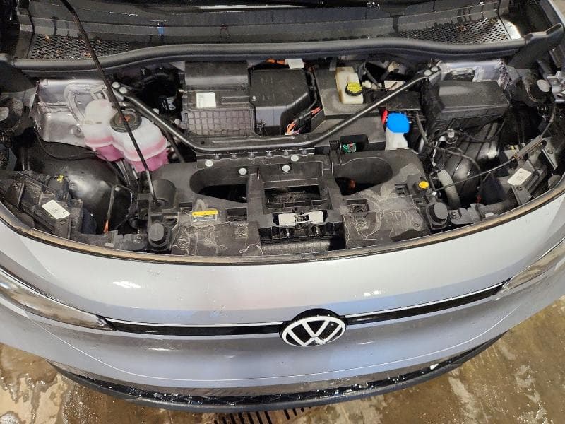 2024 VOLKSWAGEN ID.4 11