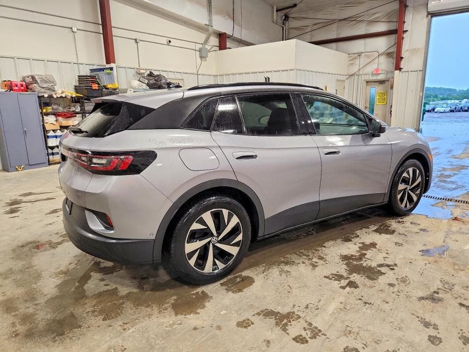 2024 VOLKSWAGEN ID.4 3