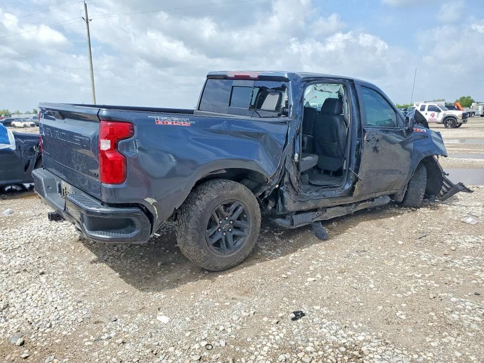 2021 CHEVROLET SILVERADO K1500 LT TRAIL BOSS 3