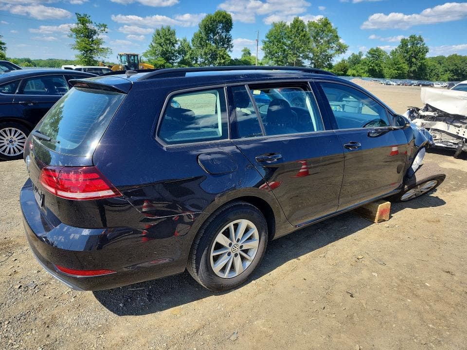 2019 VOLKSWAGEN GOLF SPORTWAGEN S 3