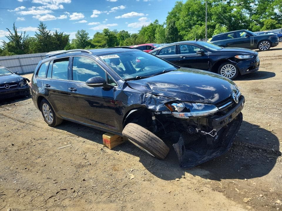 2019 VOLKSWAGEN GOLF SPORTWAGEN S 4