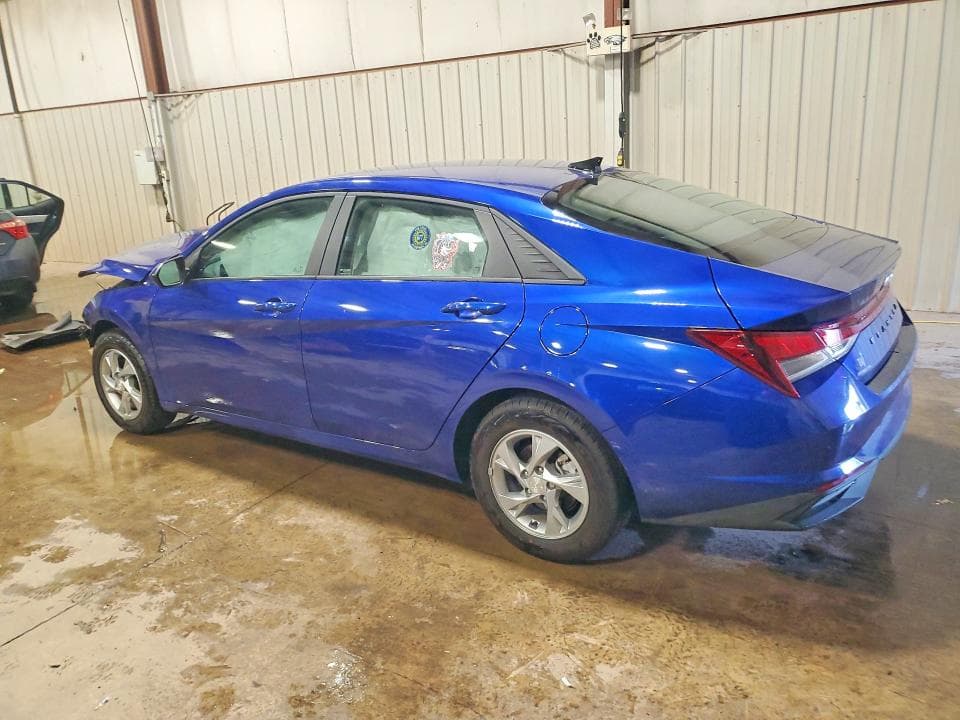2022 HYUNDAI ELANTRA SE 2
