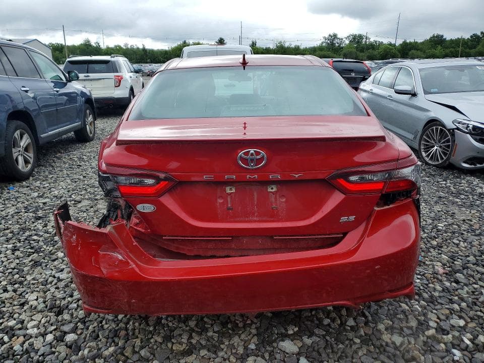 2021 TOYOTA CAMRY SE 6