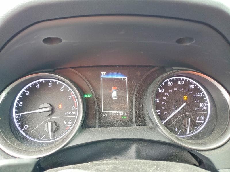 2021 TOYOTA CAMRY SE 9