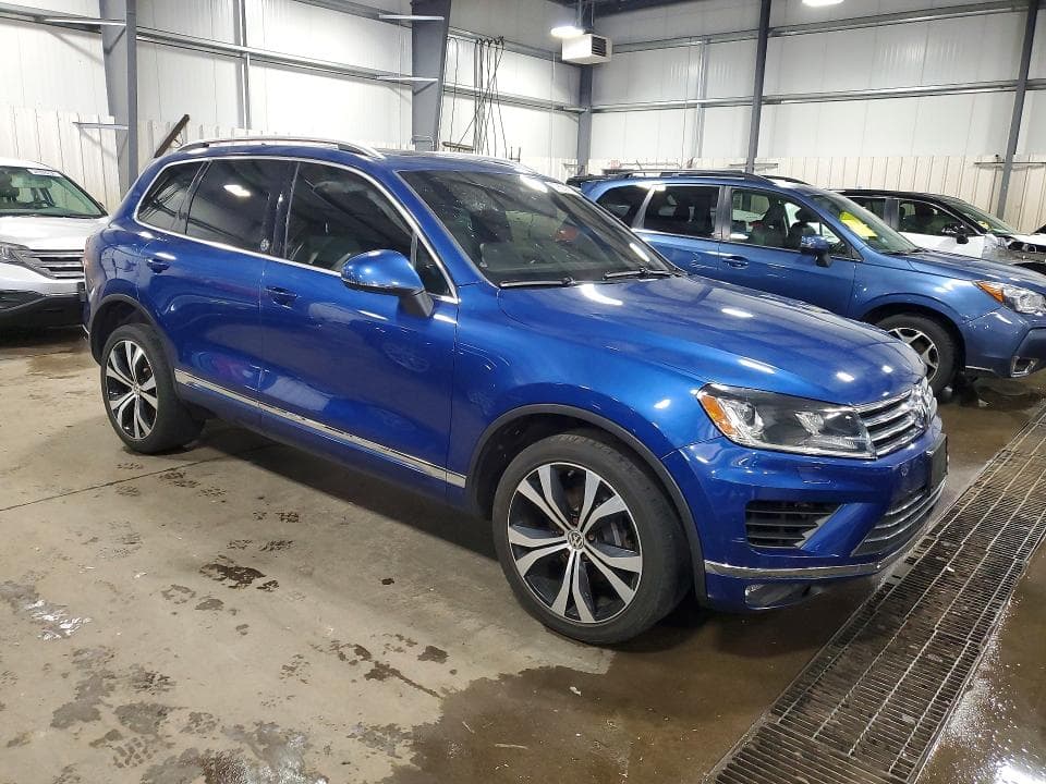 2017 VOLKSWAGEN TOUAREG WOLFSBURG 4