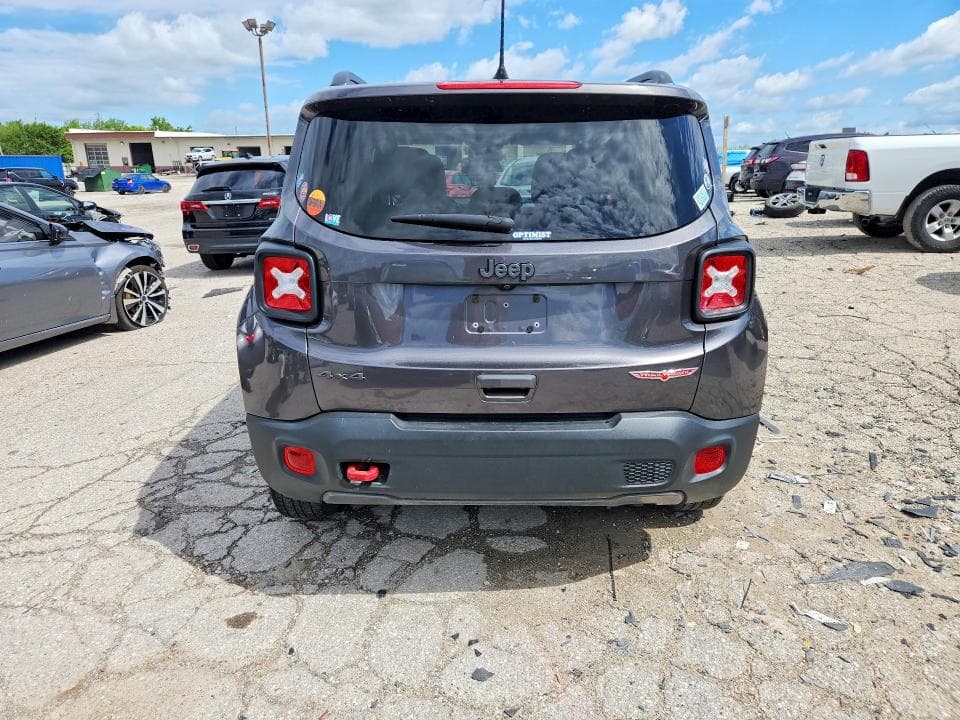 2019 JEEP RENEGADE TRAILHAWK 6