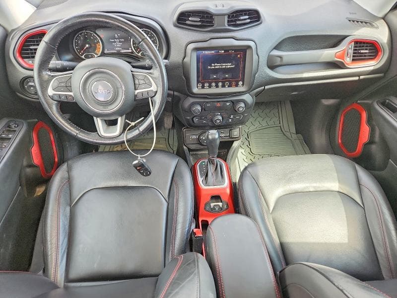 2019 JEEP RENEGADE TRAILHAWK 8