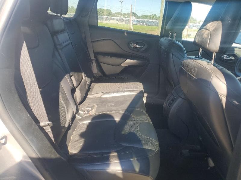2019 JEEP CHEROKEE LIMITED LIMITED 11