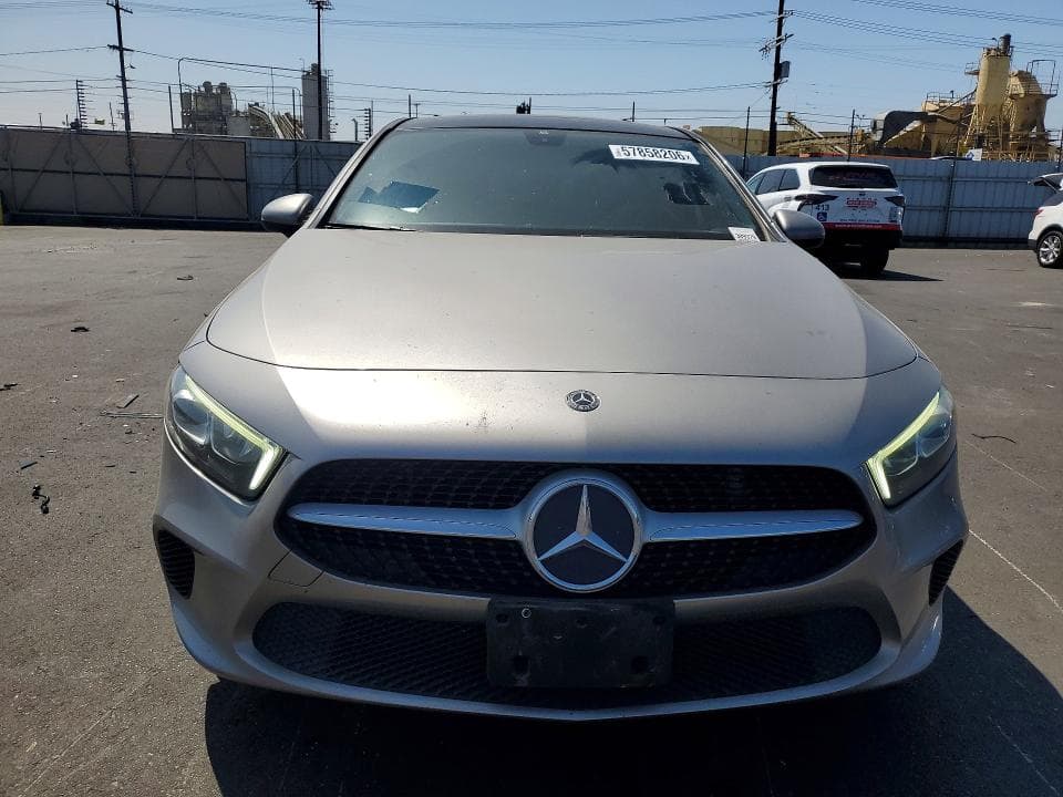 2019 MERCEDES-BENZ A 220 220 5