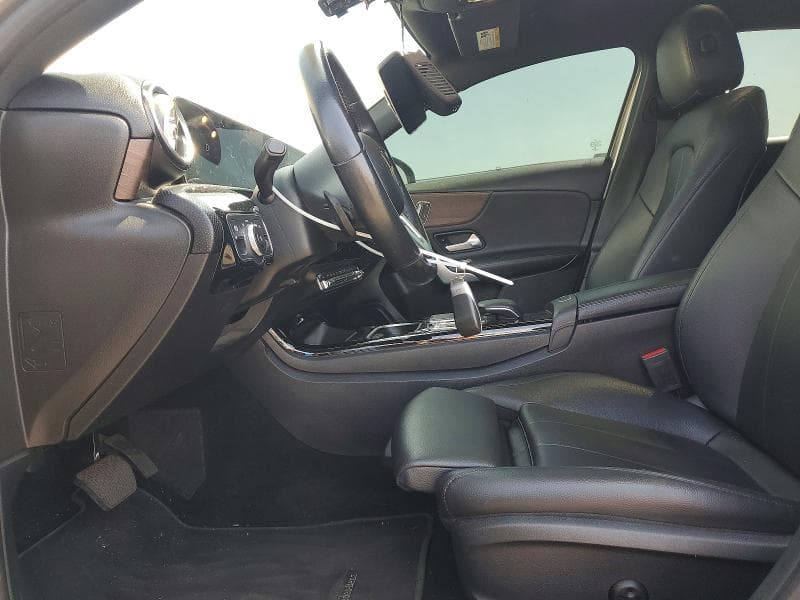 2019 MERCEDES-BENZ A 220 220 7