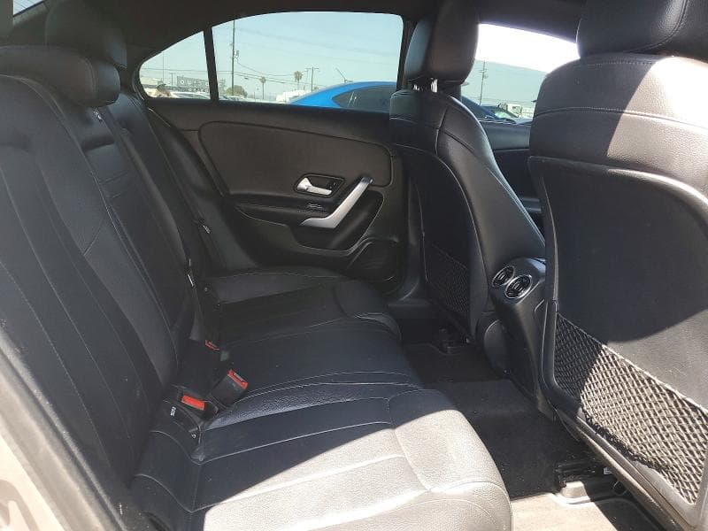 2019 MERCEDES-BENZ A 220 220 10