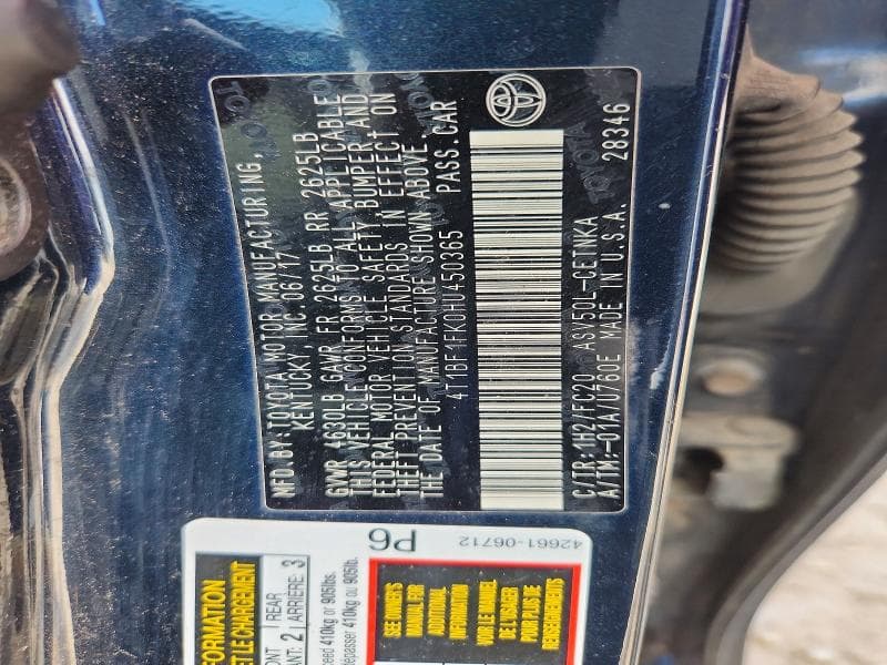 2017 TOYOTA CAMRY LE 12