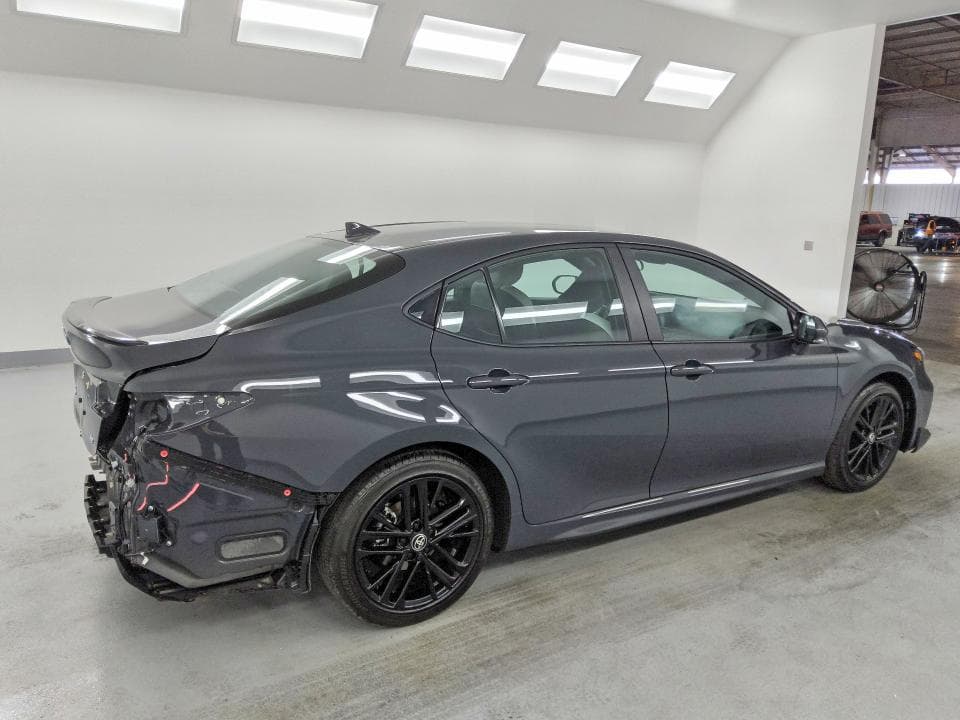 2026 TOYOTA CAMRY SE 3