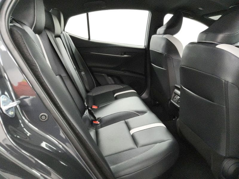 2026 TOYOTA CAMRY SE 10