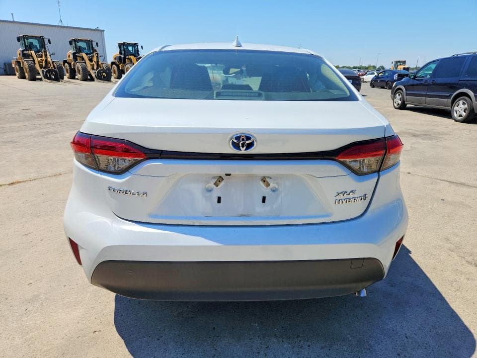 2024 TOYOTA COROLLA HYBRID XLE 6