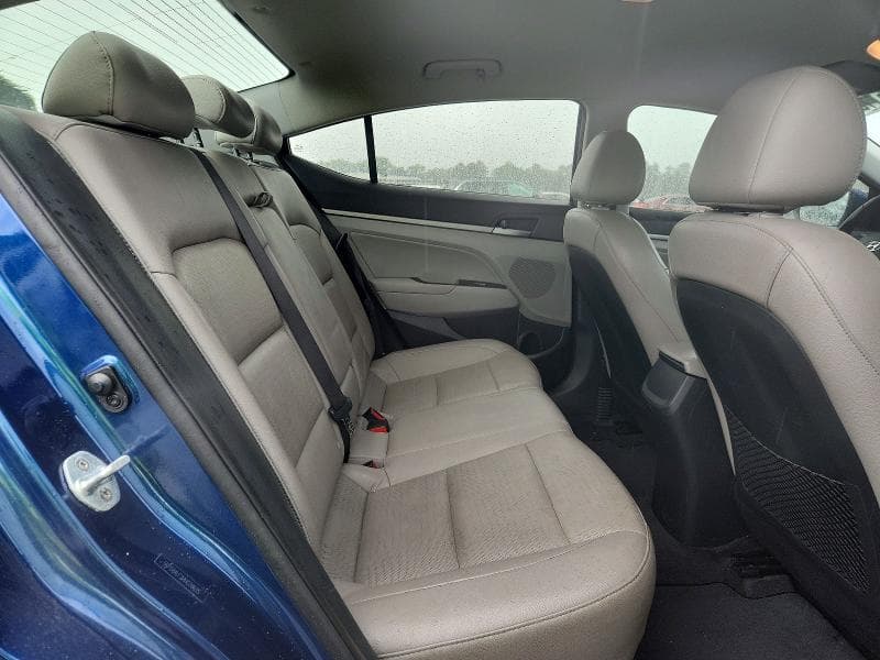 2017 HYUNDAI ELANTRA LIMITED 10