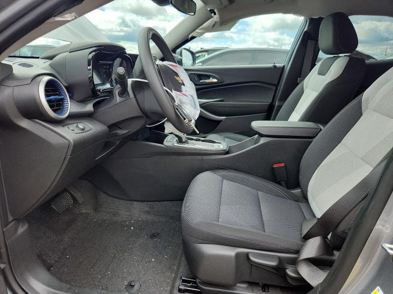 2026 CHEVROLET TRAX LS LS 7