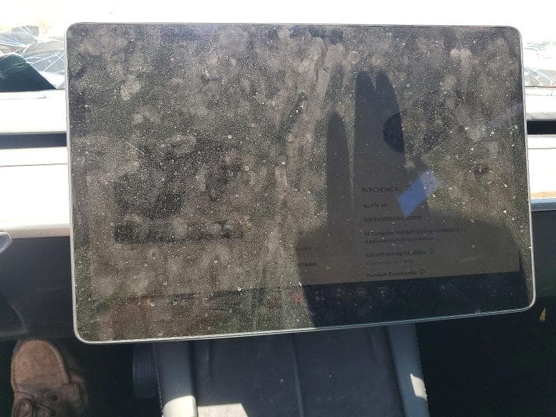 2022 TESLA MODEL 3 9