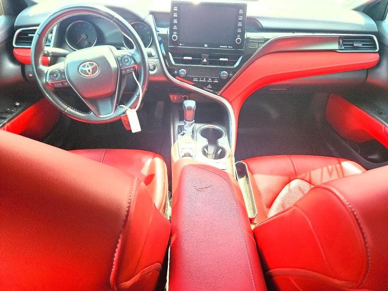 2022 TOYOTA CAMRY XSE 8