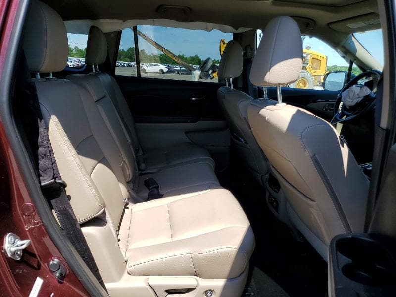 2016 HONDA PILOT TOURING 11