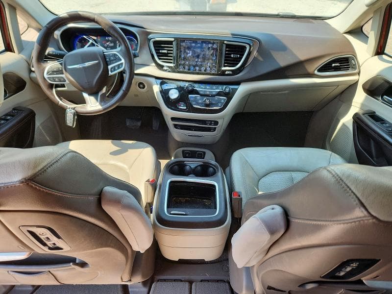 2018 CHRYSLER PACIFICA TOURING L PLUS 8