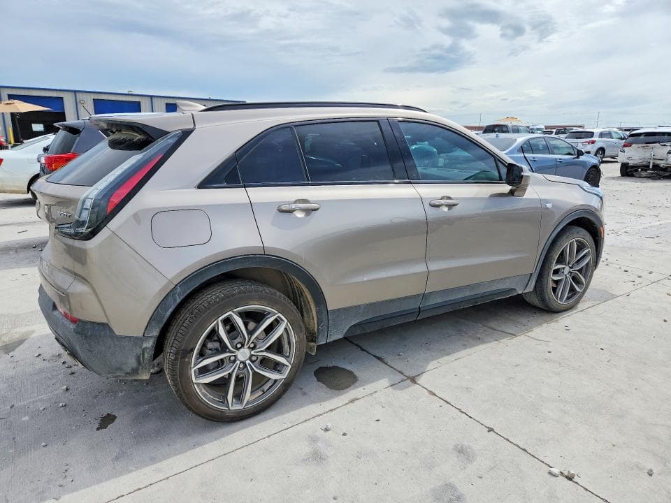 2023 CADILLAC XT4 SPORT 3